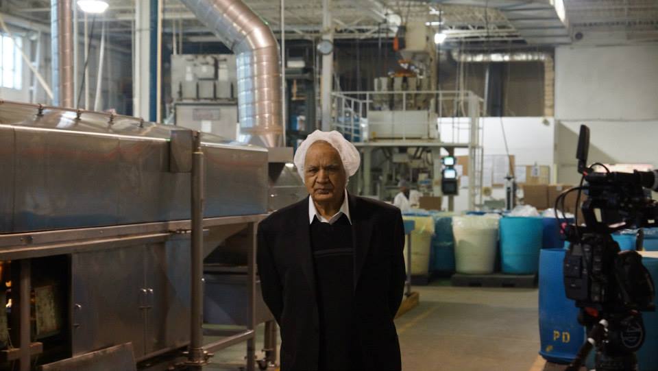 Uxlayotgan ogizdagi sutning surati Uxlayotgan ogizdagi sutning surati